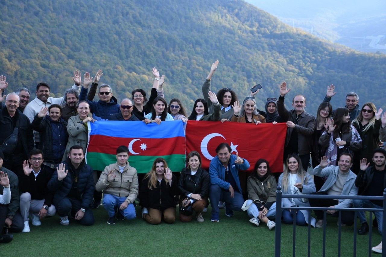 ADAU-da keçirilən konfransın iştirakçıları Şuşada olublar - FOTOLAR